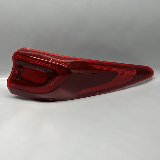 KIA SPORTAGE TAIL LIGHT RIGHT PASSENGER 2020 2021 2022 OEM 