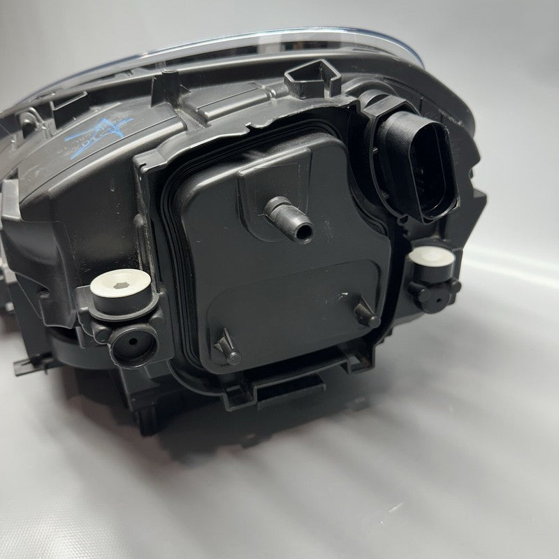 95B941010AR PORSCHE MACAN HEADLIGHT RIGHT PASSENGER 2019 2020 FULL LED OEM 95B941010AR