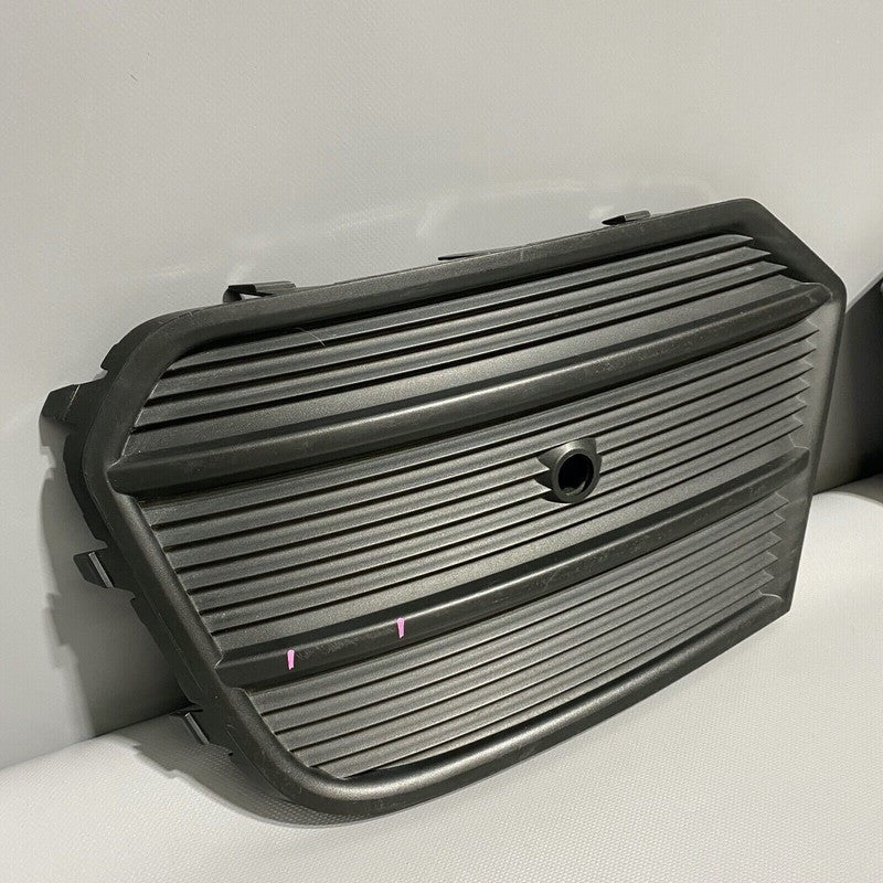 8U0807681Q AUDI Q3 FRONT BUMPER GRILLE LEFT AND RIGHT SIDE 8U0807681Q 2016 2017 OEM