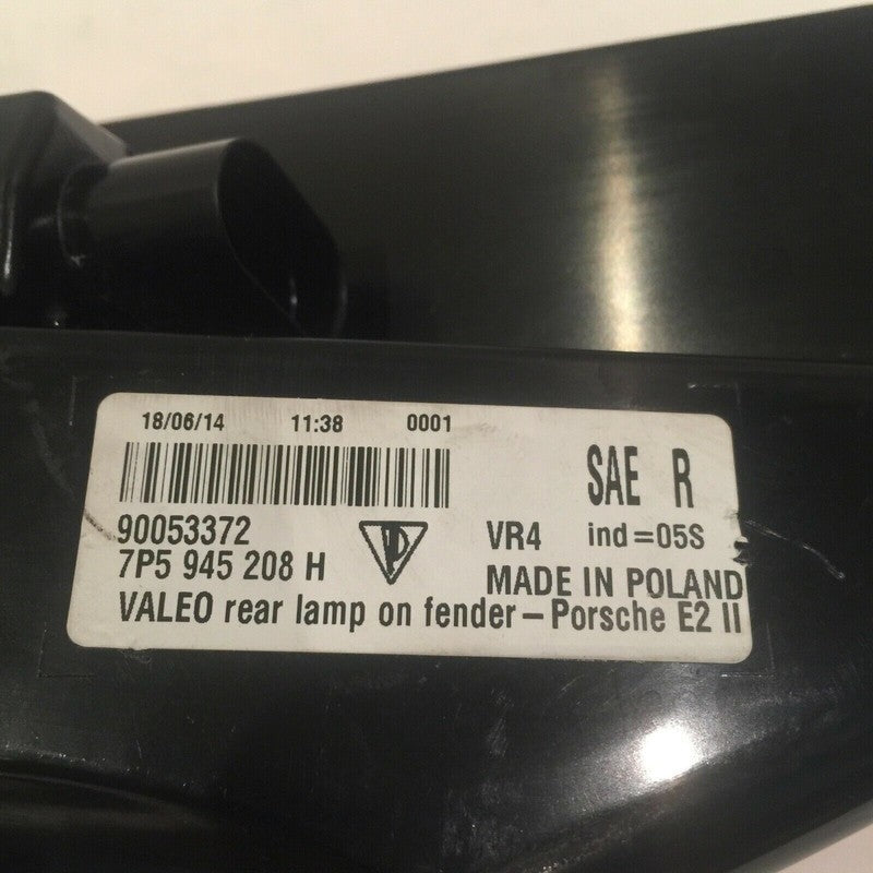 7P5945208H PORSCHE CAYENNE TAIL LIGHT RIGHT PASSENGER 2015 2016 2017 LED OEM 