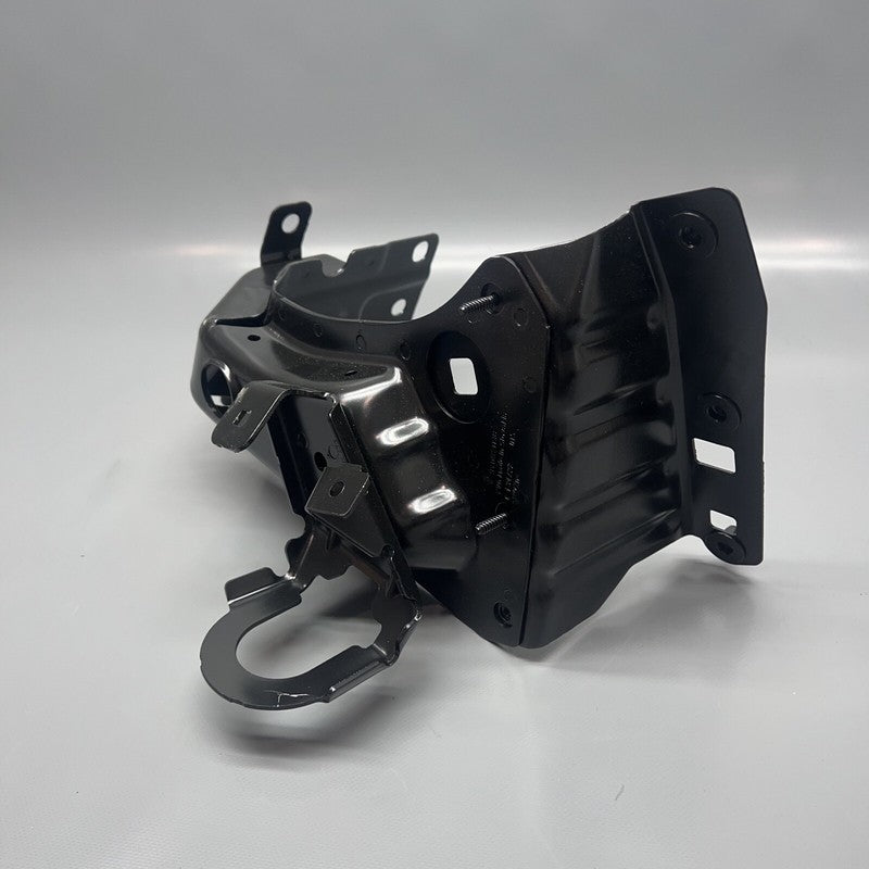 9Y0821472 PORSCHE CAYENNE HEADLAMP FENDER BRACKET SUPPORT 2019 2020 2021 OEM 9Y0821472