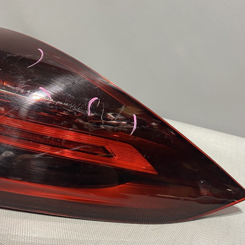 PORSCHE CAYENNE TAIL LIGHT RIGHT SIDE 7P5945208D LED OEM 2015 2016 201