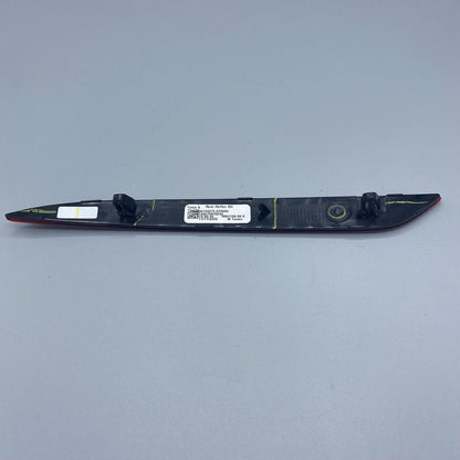 6007706-00-D TESLA MODEL S REAR BUMPER REFLECTOR RIGHT 2016 2017 2018 2019 2020 OEM