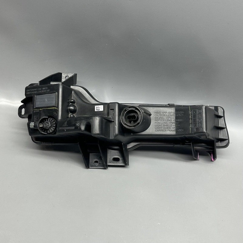 1077391-00-F TESLA MODEL 3 FOG LIGHT LEFT DRIVER 2017 18 19 20 21 22 2023 OEM 1077391-00-F