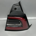 TESLA MODEL 3 TAIL LIGHT RIGHT 2017 2018 2019 2020 2021 1077398-00-H O