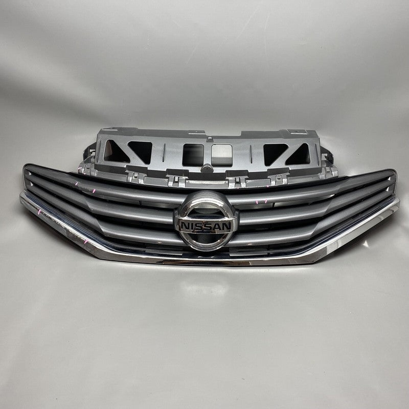 62310-3VY0A NISSAN VERSA NOTE GRILLE 62310-3VY0A 2014 2015 2016 OEM 