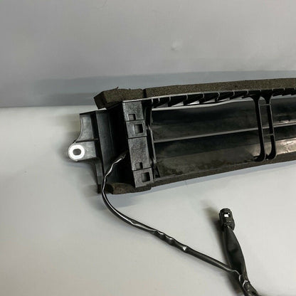 32227973 VOLVO S60 V60 RADIATOR SUPPORT AIR DUCT GUIDE 32227973 2019 2020 OEM