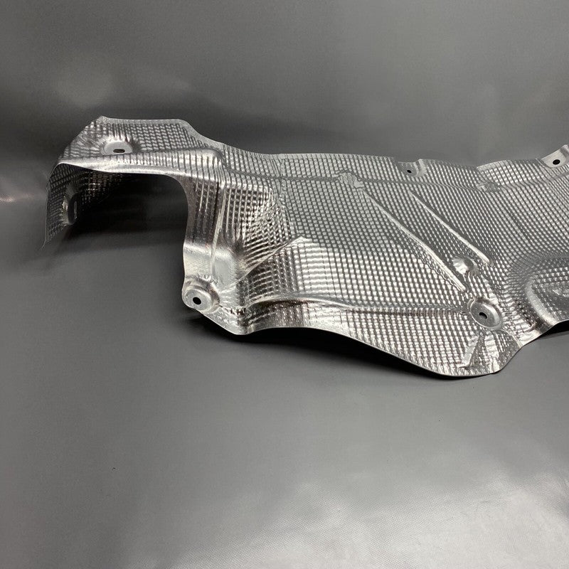 7P5825711A VOLKSWAGEN TOUAREG HEAT SHIELD REAR 7P5825711A 2011 2012 2013 2014 2015 2016 OEM