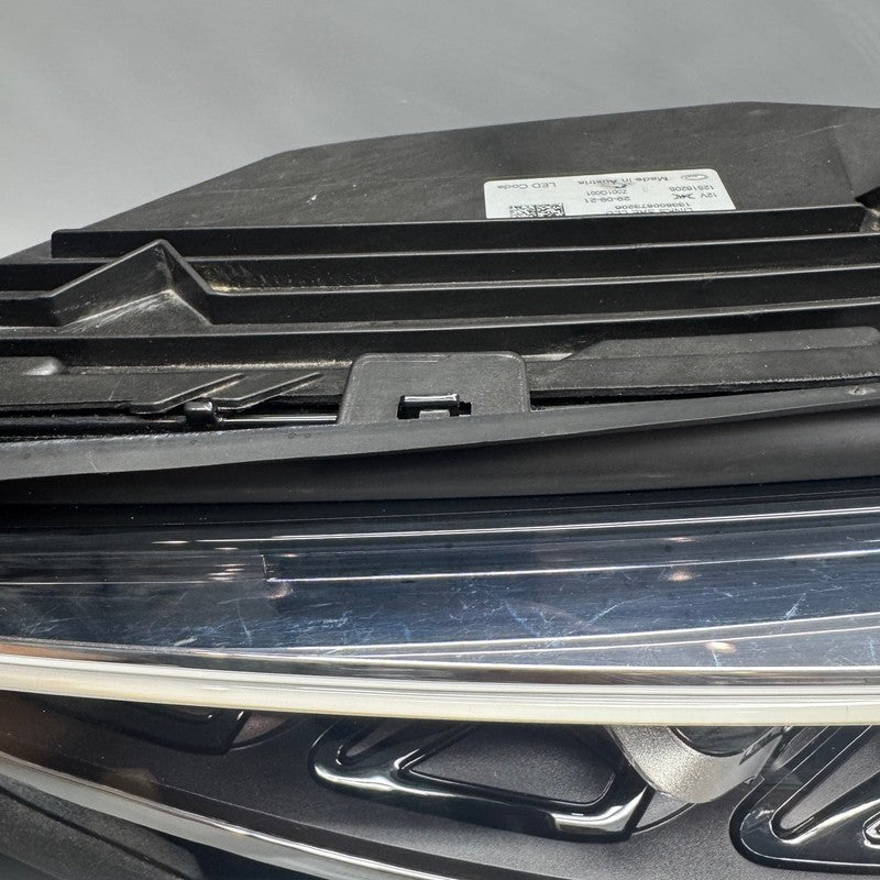 MERCEDES BENZ GLC300 HEADLIGHT LEFT DRIVER 2020-2022 LED OEM A25390608
