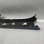 9Y3867607A PORSCHE CAYENNE LIFTGATE TRIM COVER LEFT REAR 2020 2021 2022 2023 OEM 9Y3867607A