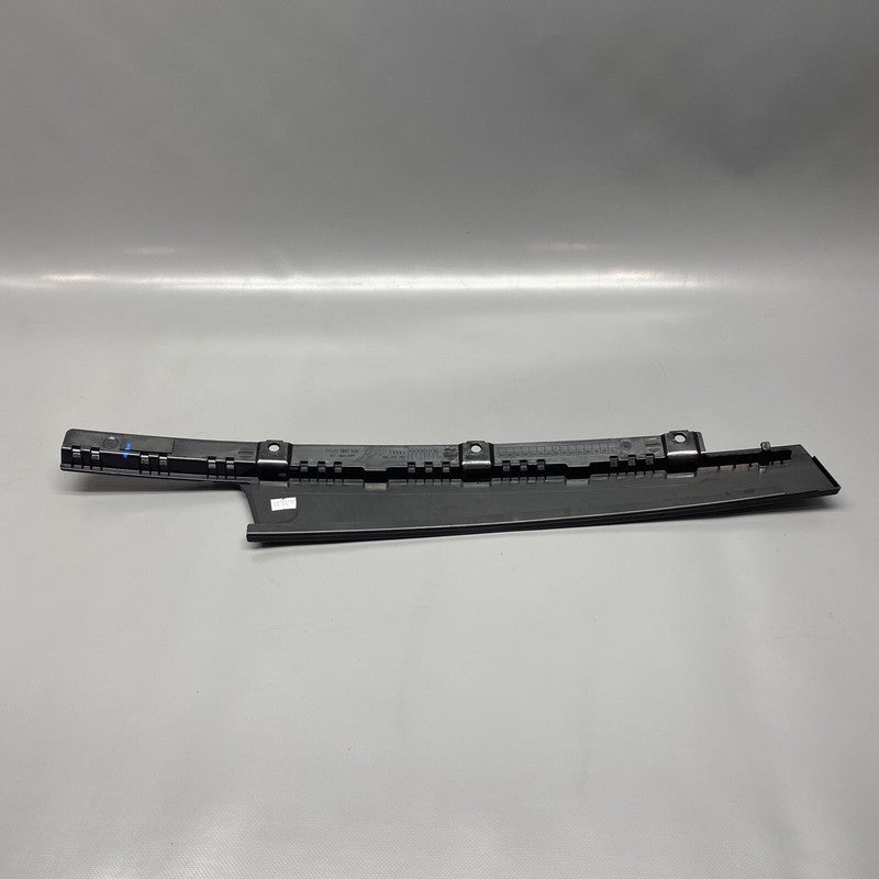 80A837902 AUDI Q5 DOOR APPLIQUE TRIM RIGHT 80A837902 2018 2019 2020 2021 OEM