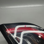 TESLA MODEL Y TAIL LIGHT RIGHT PASSENGER 2020 2021 2022 2023 2024 OEM