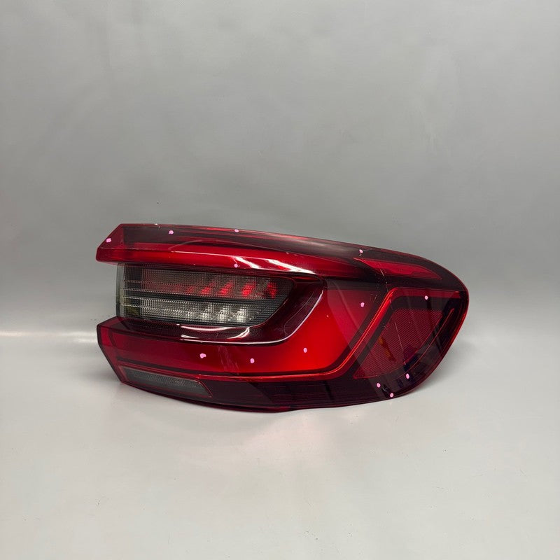BMW X5 TAIL LIGHT RIGHT PASSENGER X5M 2019 2020 2021 2022 2023 OEM 374