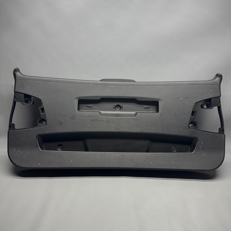 BMW X1 TAILGATE LID TRIM PANEL RIGHT 2018 2019 2020 2021 2022 OEM 7350