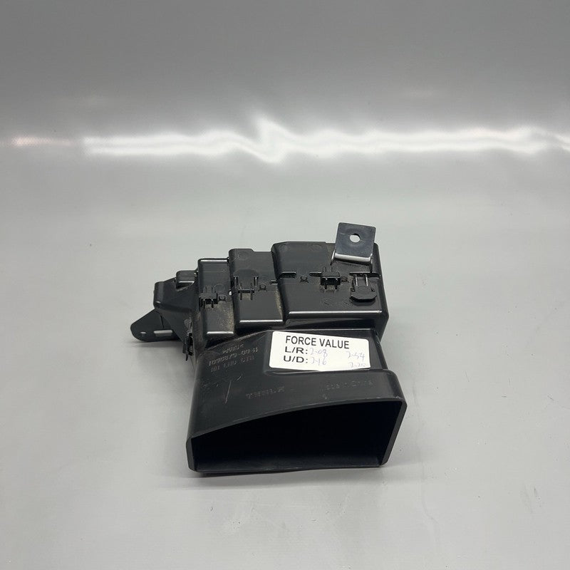 1096879-00-B TESLA MODEL S X CENTER RIGHT AIR VENT 2016 2017 2018 2019 2020 OEM 1096879-00-B