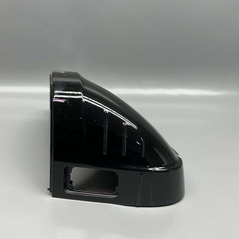 8W0857527A AUDI A4 MIRROR COVER RIGHT 2018 2019 2020 2021 2022 2023 OEM 8W0857527A