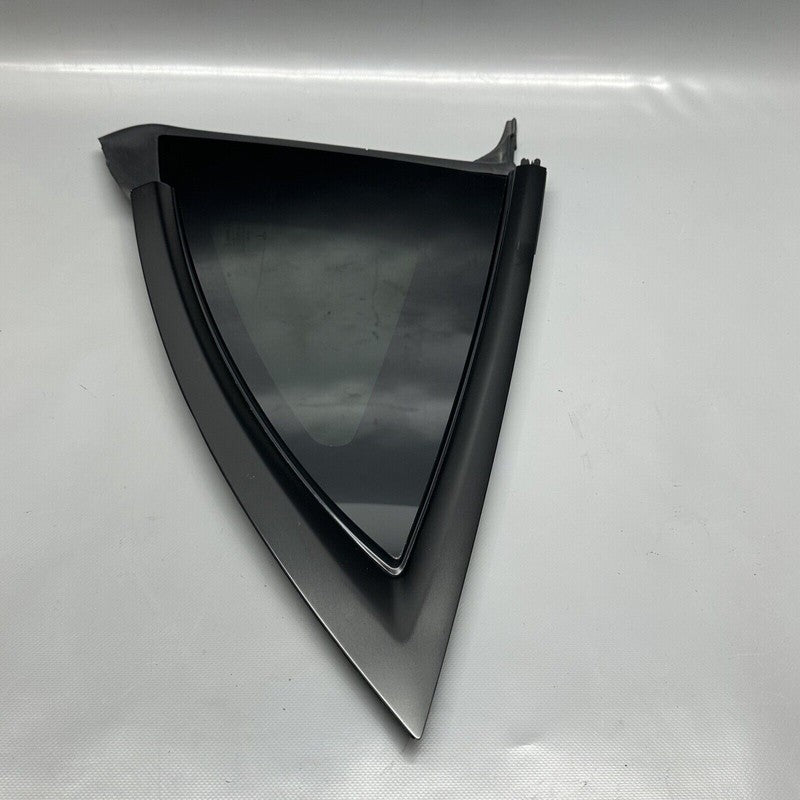 1673553-00-B TESLA MODEL Y QUARTER GLASS LEFT DRIVER 2020 2021 2022 2023 OEM 1673553-00-B