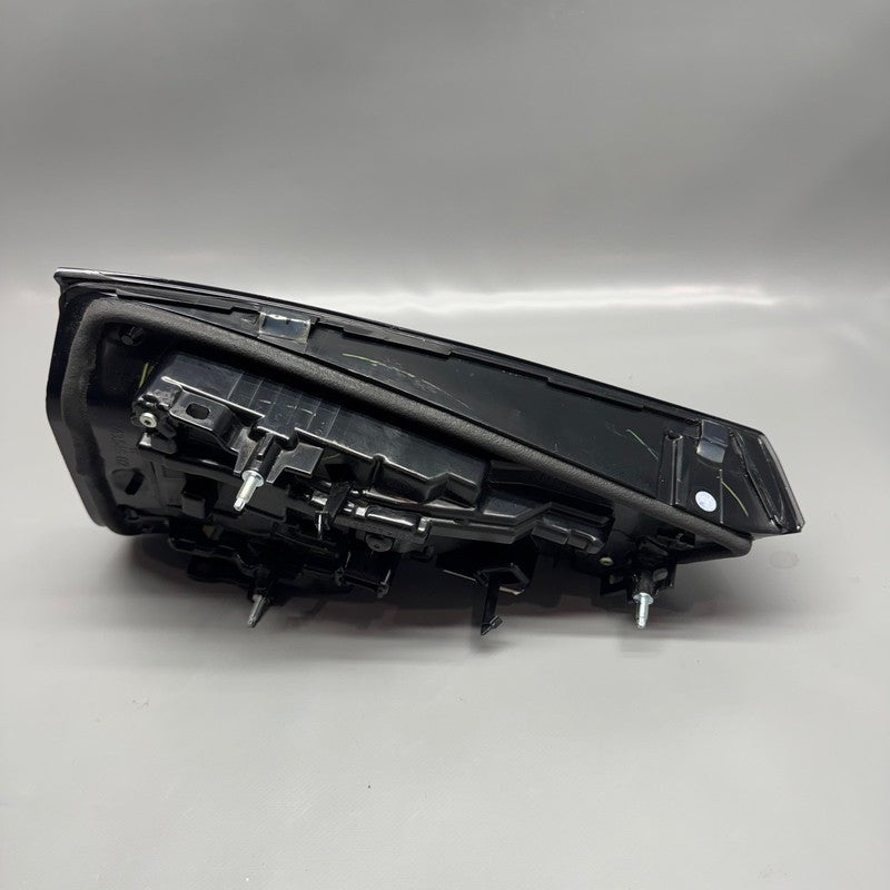 BMW X3 TAIL LIGHT INNER RIGHT PASSENGER 2022 2023 2024 LED OEM H494630