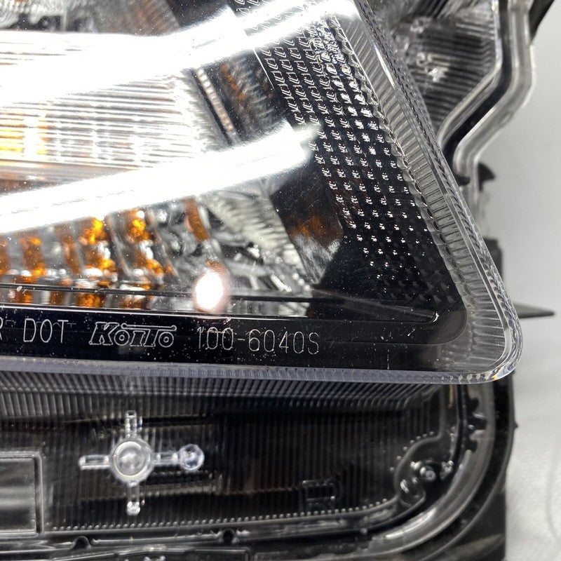 SUBARU FORESTER HEADLIGHT RIGHT PASSENGER 2019 2020 2021 LED OEM