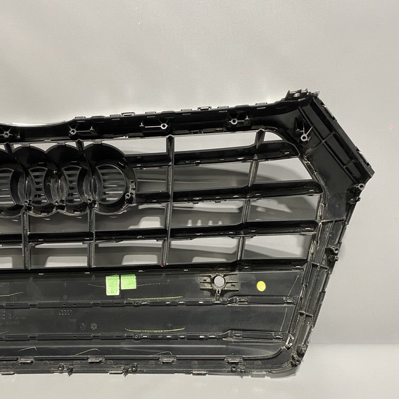 81A853651C AUDI Q5 GRILLE S-LINE 80A853651C OEM 2017 2018