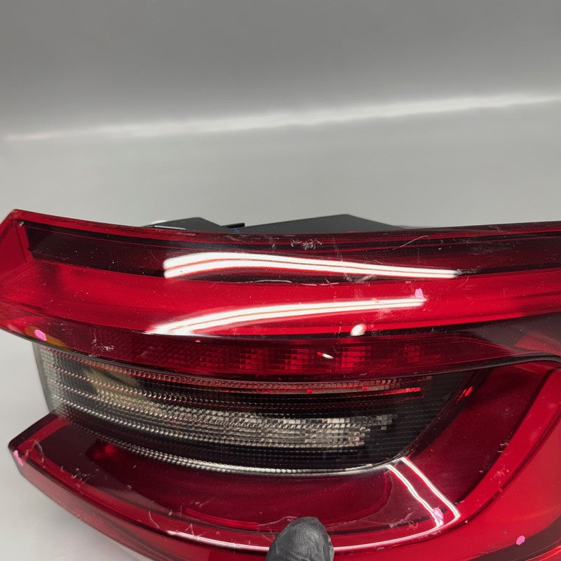 BMW X5 TAIL LIGHT RIGHT PASSENGER X5M 2019 2020 2021 2022 2023 OEM 374