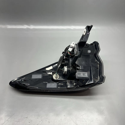 SUBARU OUTBACK TAIL LIGHT LEFT DRIVER 2020 2021 2022 2023 2024 OEM
