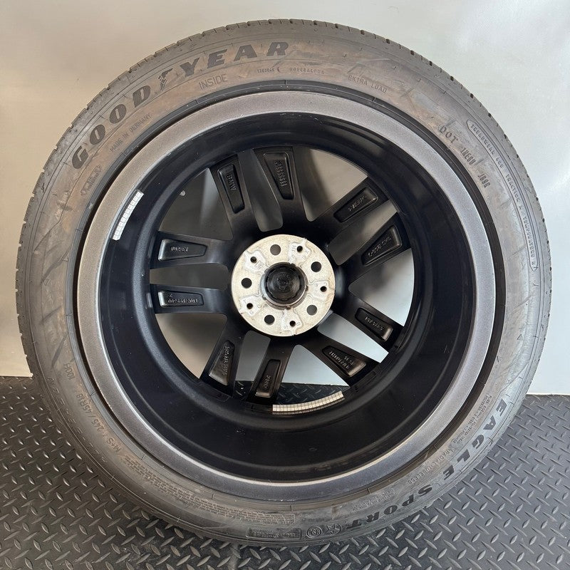 BMW I4 WHEEL RIM FRONT 18 INCH 430 440 2022 2023 2024 OEM 6896768