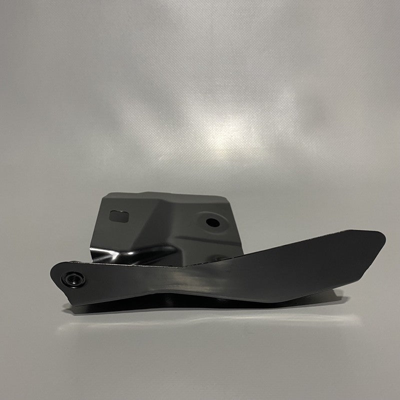 1095609-00-E TESLA MODEL 3 BIW REAR FASCIA RIGHT BRACKET 1095609-00-E 2017 2018 2019 2020 OEM