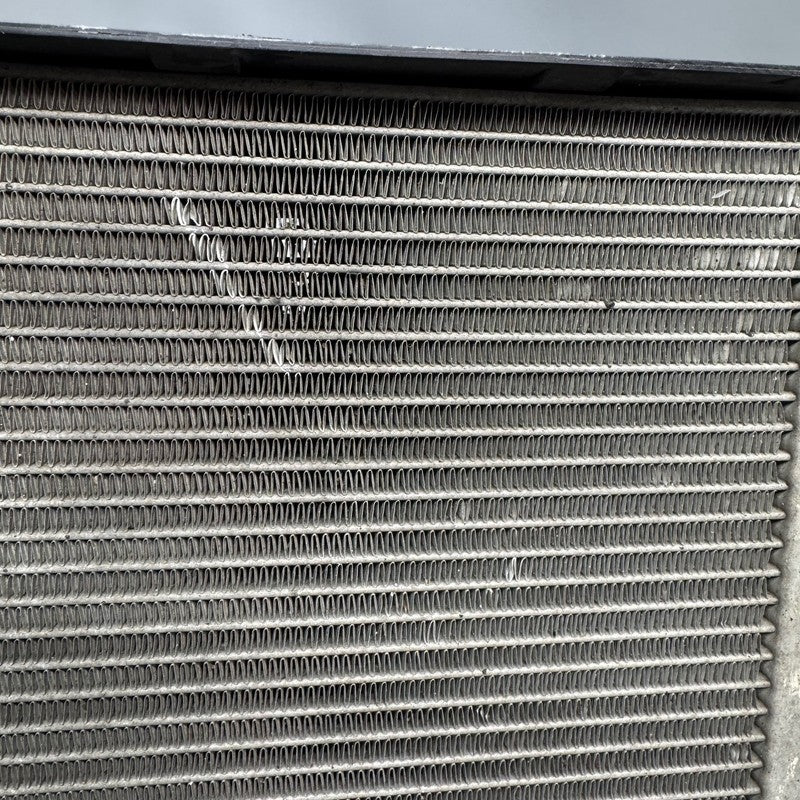 BMW M5 COOLANT WATER RADIATOR 2017 2018 2019 2020 OEM 8742469