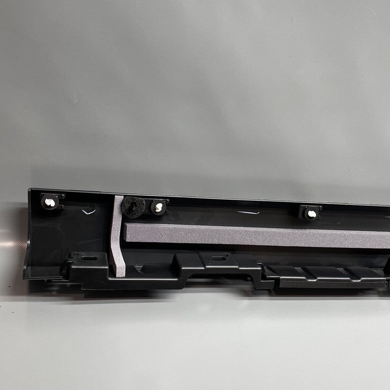 HK83-101D56-B JAGUAR F-PACE ROCKER MOLDING RIGHT HK83-101D56-B 2018 2019 OEM