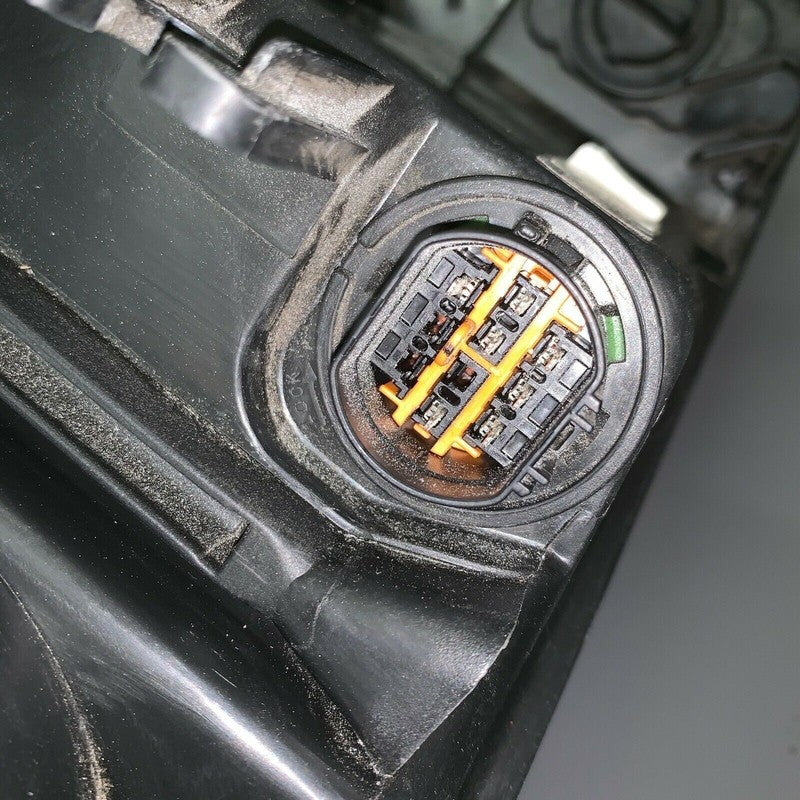 KIA SOUL HEADLIGHT RIGHT PASSENGER SIDE 2014 2015 2016 HALOGEN OEM