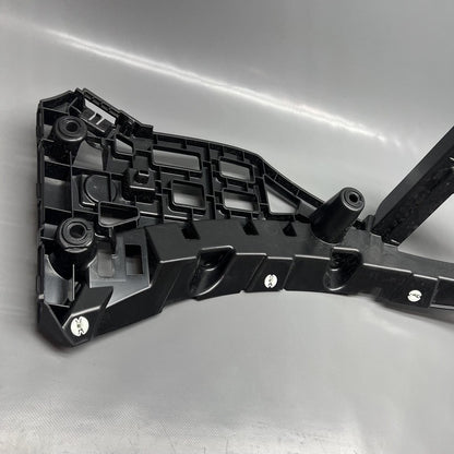95B807254C PORSCHE MACAN REAR BUMPER BRACKET RIGHT 2015 16 17 18 19 20 2021 OEM 95B807254C