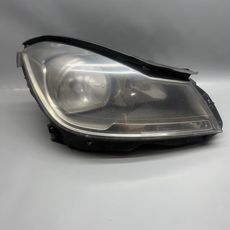 A2048200039 MERCEDES BENZ C250 HEADLIGHT RIGHT PASSENGER 2012 13 2014 HALOGEN A2048200039