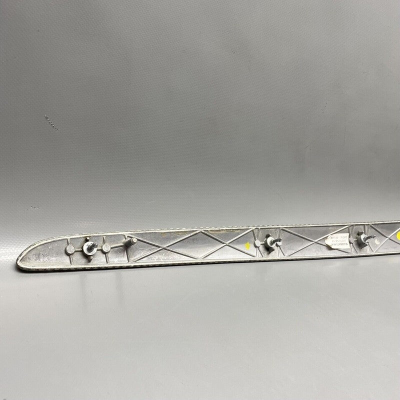 80335700 MASERATI GRANTURISMO DOOR TRIM LEFT CARBON FIBER 80335700 2014 2015 2016 2017 