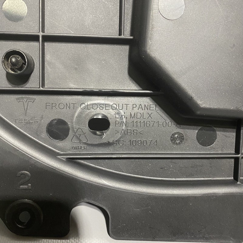 1111671-00-A TESLA MODEL X FRONT CLOSEOUT PANEL LEFT 1111671-00-A 2016 2017 2018 2019 2020 
