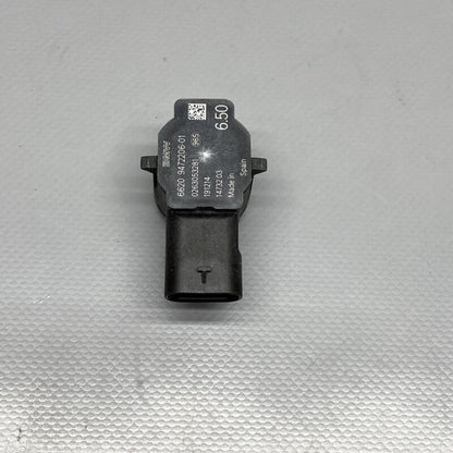 9472206-01 BMW M8 FRONT PARKING PDC SENSOR 2018 2019 2020 2021 OEM 9472206-01