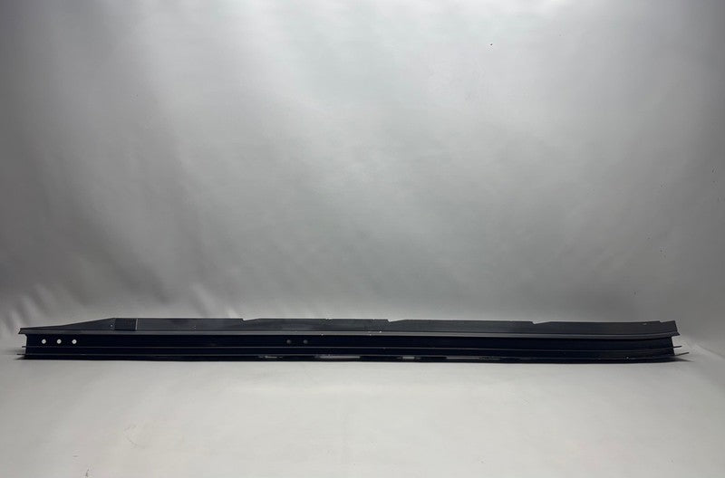 TESLA CYBERTRUCK HORIZONAL GUIDE RAIL RIGHT 2024 2025 OEM 1852128-98-D
