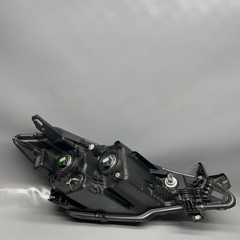 26060-5R00A NISSAN KICKS HEADLIGHT LEFT DRIVER 2021 2022 2023 HALOGEN OEM 26060-5R00A