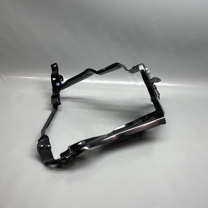 204620590 MERCEDES BENZ C300 HEADLIGHT SUPPORT BRACKET RIGHT 2008 2009 2010 2011 OEM