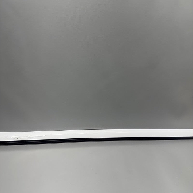 TESLA MODEL Y RIGHT FRONT DOOR MOLDING 2020 2021 2022 2023 2024 OEM