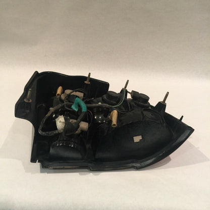 FORD MUSTANG TAIL LIGHT LEFT DRIVER 1999 2000 2001 2002 2003 2004 OEM
