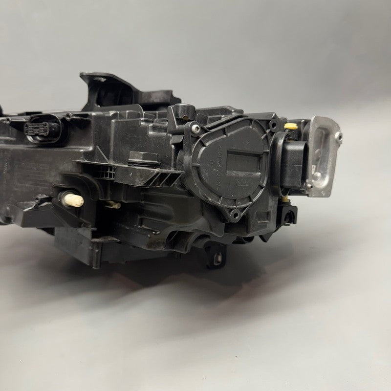 8V0941034E AUDI A3 S3 HEADLIGHT RIGHT PASSENGER 2017 2018 2019 XENON LED OEM 8V0941034E