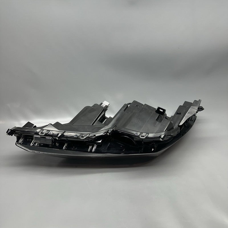 TOYOTA CAMRY HEADLIGHT RIGHT PASSENGER 2018 2019 2020 LED OEM 