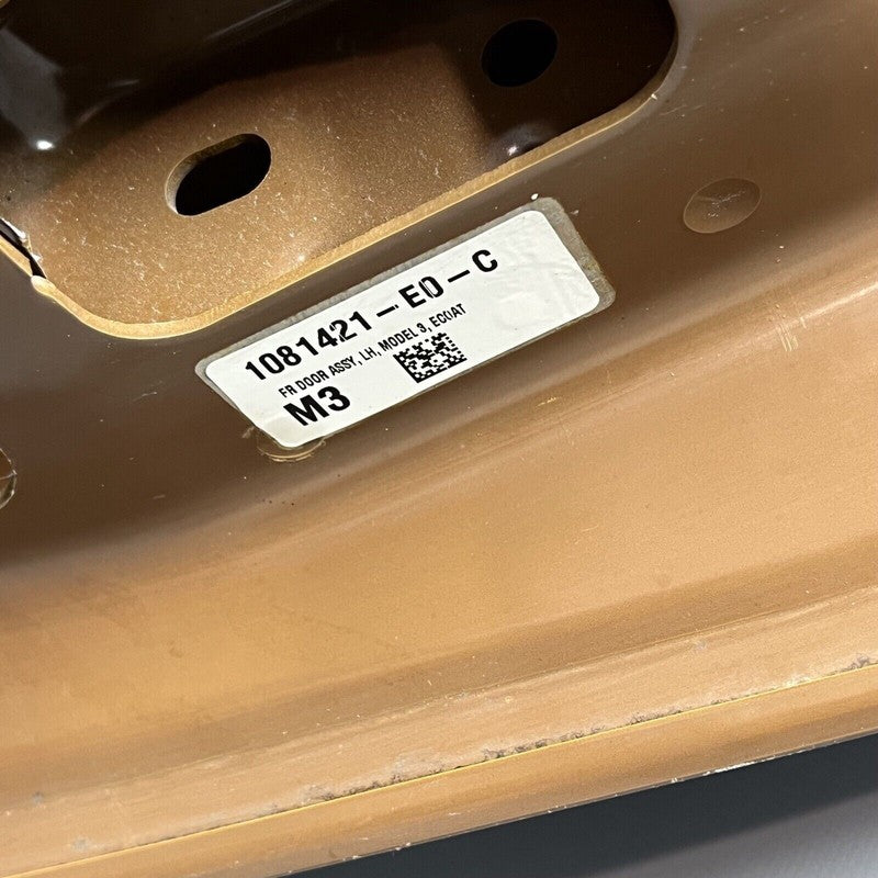 1081421-E0-C TESLA MODEL 3 DOOR LEFT FRONT 2017 18 19 20 21 22 2023 OEM 1081421-E0-C