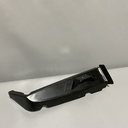 4H0813094 /. 4H0802856B AUDI A8 END PLATE RIGHT REAR 2011 2012 2013 2014 2015 2016 2017 OEM