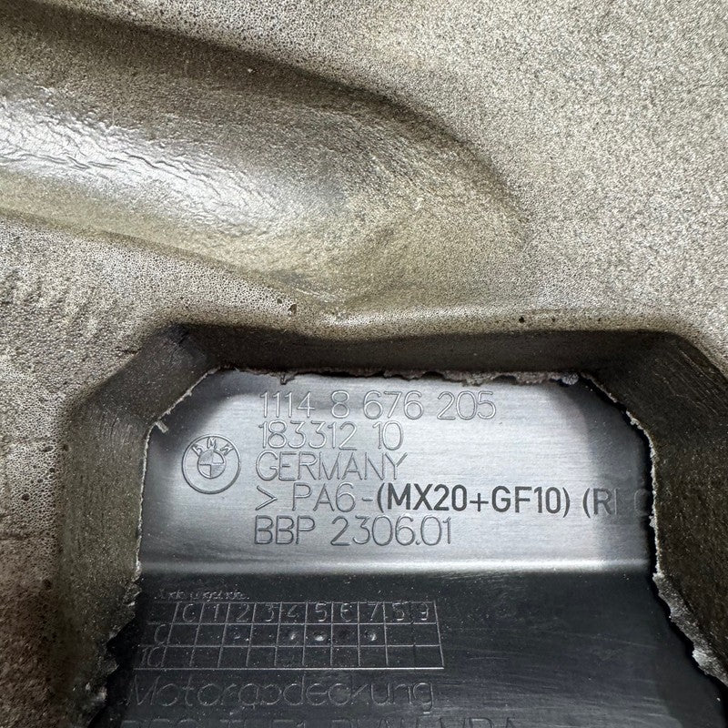 BMW X4 M40I TOP ENGINE COVER 2020 2021 2022 2023 2024 OEM 8676205