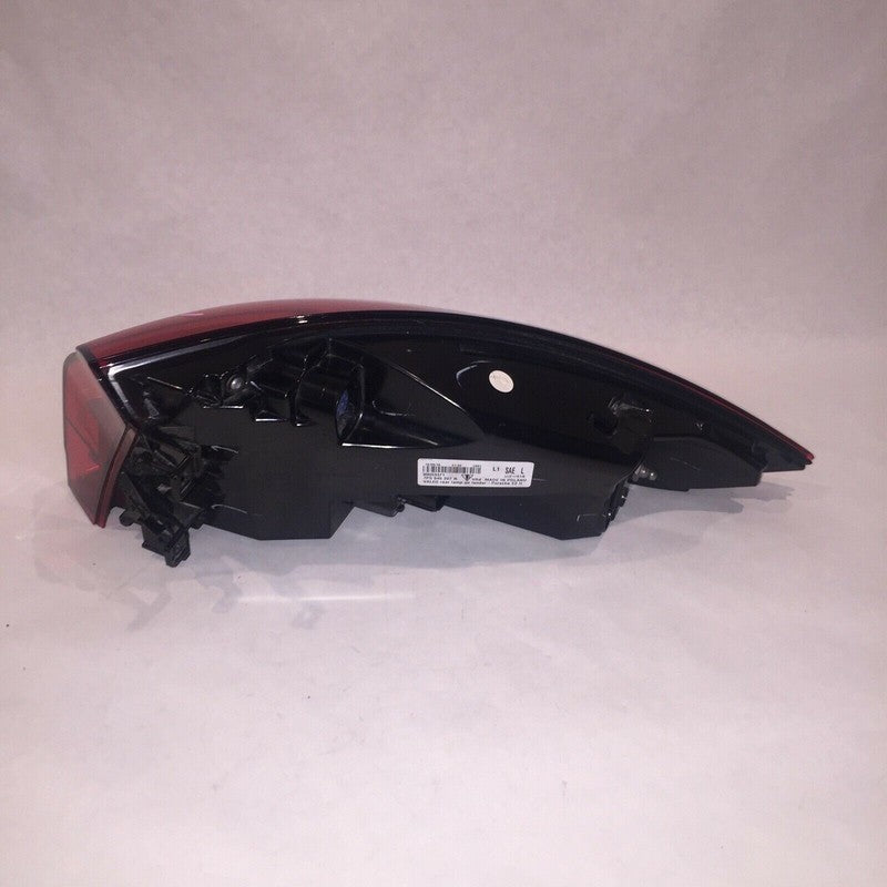 7P5945207R PORSCHE CAYENNE LEFT DRIVER SIDE TAIL LIGHT 2015 2016 2017 LED OEM