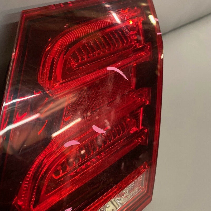 W212 MERCEDES  BENZ E63 TRUNK TAIL LIGHT RIGHT PASSENGER 2014 2015 2016 AMG OEM