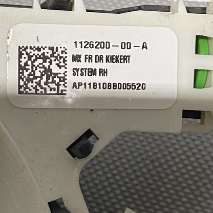 1126200-00-A TESLA MODEL X DOOR LATCH RIGHT FRONT 1126200-00-A 2016 2017 2018 2019 2020 OEM