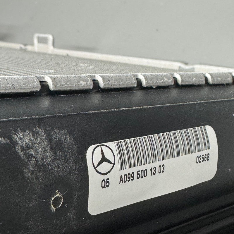 A0995000002 MERCEDES BENZ GL450 GL550 RADIATOR 2013 2014-2016 2017 2018 2019 OEM A0995000002
